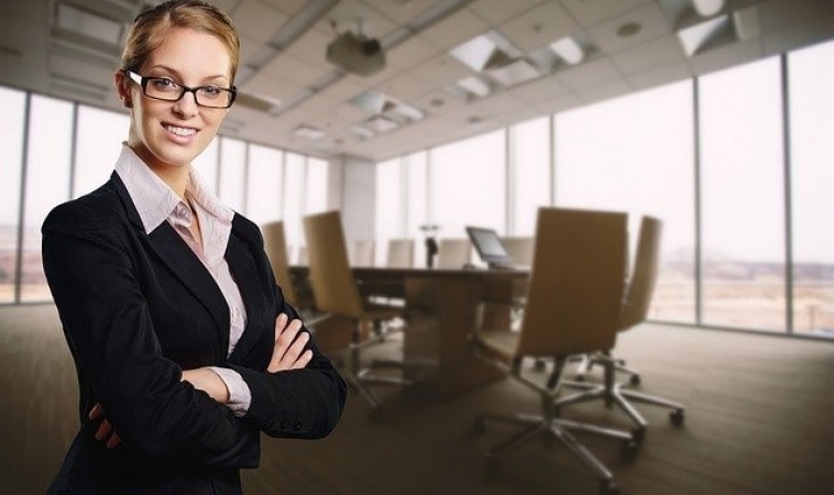 4 Signs Your Business Needs to Hire Tech Talents 4 Signs Your Business Needs to Hire Tech Talents