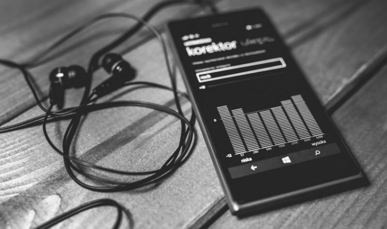 Review of the Top 3 Music & Audio Mobile Apps in Singapore