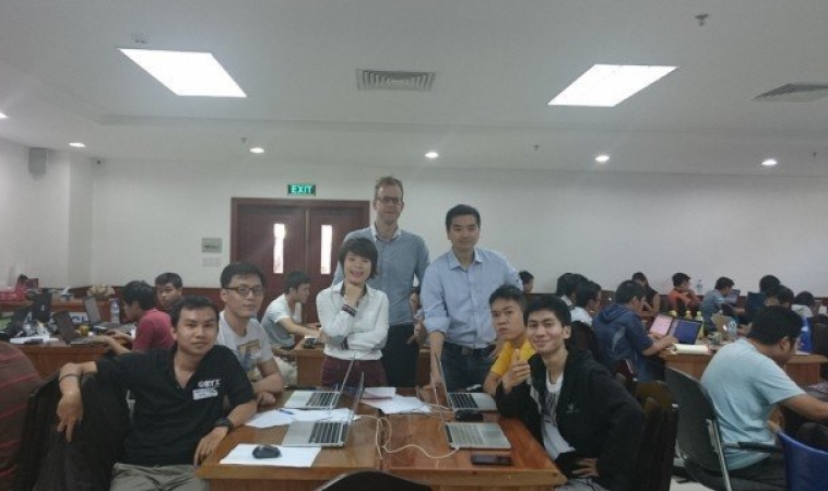 RobustTechHouse Team Vietnam Hackademics Hackathon