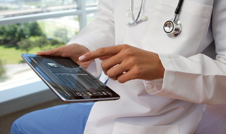 Why Hospitals Need Mobile Apps?